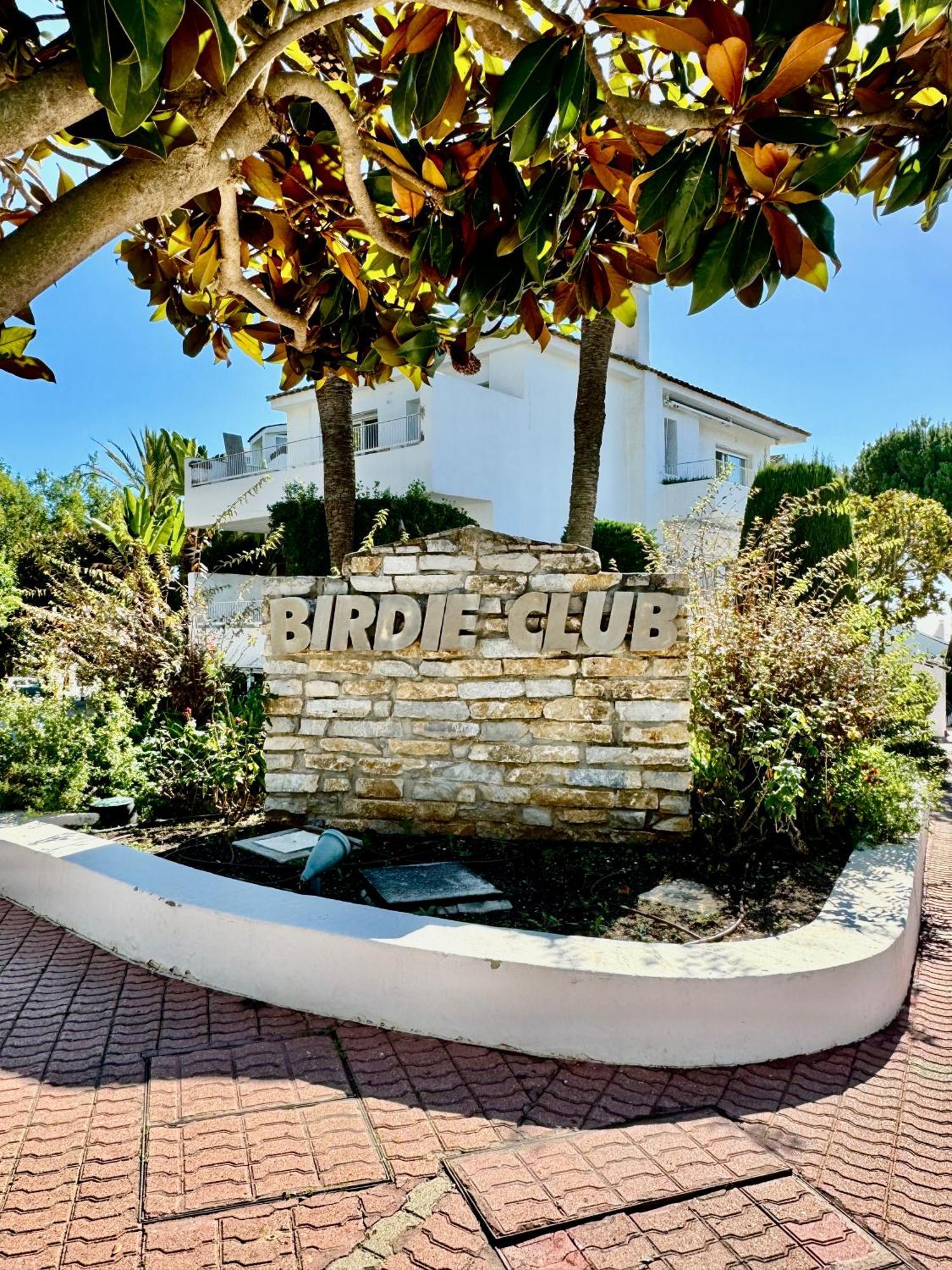 Birdie Luxury Golf Rio Real House - Eaw Homes